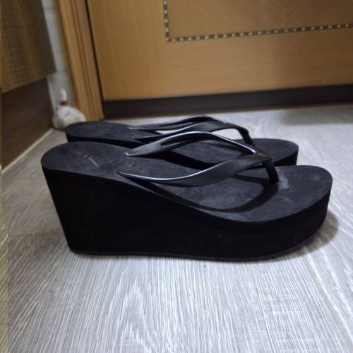 INCIVIT 厚底人字拖