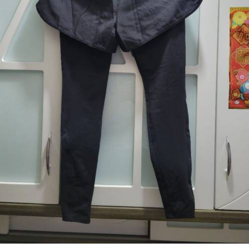 迪卡濃(Decathlon)運動短褲裙打底褲