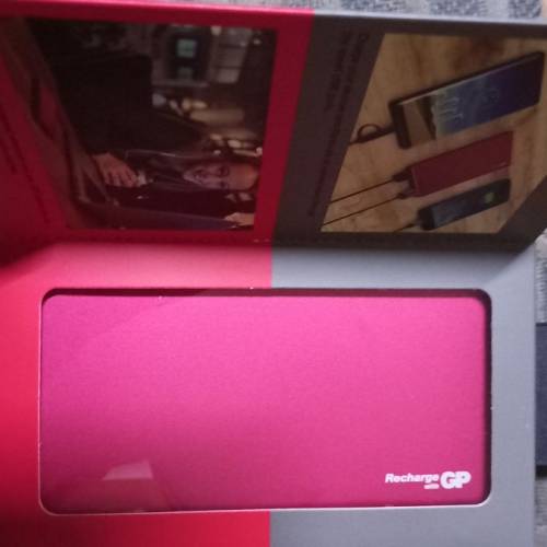 全新充電宝共三個160元