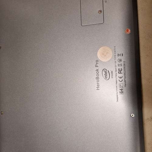 台灣品牌馳爲HeroBook Pro 手提電腦