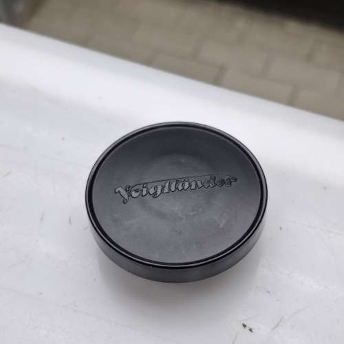 VOIGTLANDER PROMINENT BODY CAP   VOIGTLANDER LENS CAP 約70mm