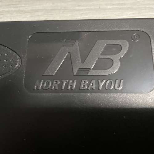 NB North Bayou 螢幕桌架電視 / 顯示器活動掛牆架 NB757-L400