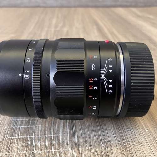 Voigtlander Heliar 75mm F/1.8 VM M-mount