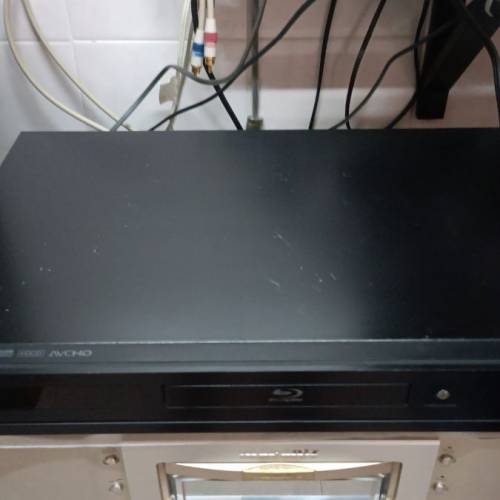 Oppo BDP-80有搖控，注意：曾有摩改兩聲度，現在RCA冇聲，藍光碟正常，合零件及維修...