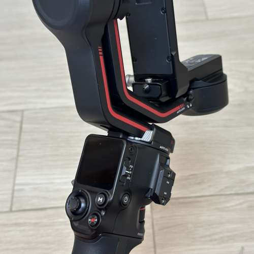 DJI RS 3 Combo Stabilizer with Case 穩定器