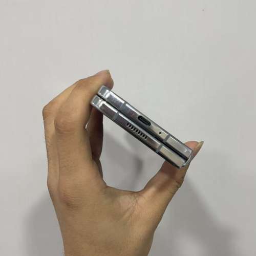 全網最平🔥Samsung galaxy fold 5 12+256歐版雙卡dual sim藍色