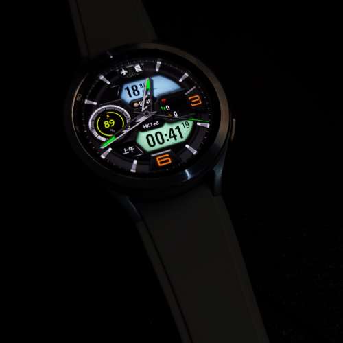 SAMSUNG WATCH 4 CLASSIC 有ESIM 功能