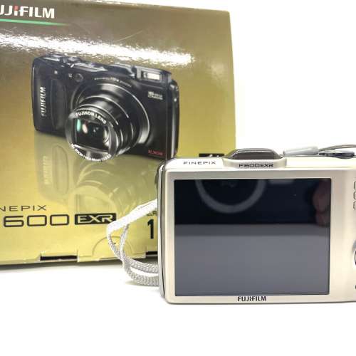 FUJIFILM FinePix F600 EXR 黑色/銀色 數碼相機  全自動對焦 街拍相機 情侶禮物 生...