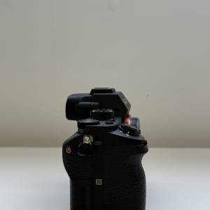 Sony A72