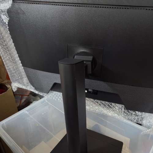 npc  27 "  旋轉顯示器  monitor