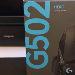 Logitech G502 HERO 遊戲滑鼠