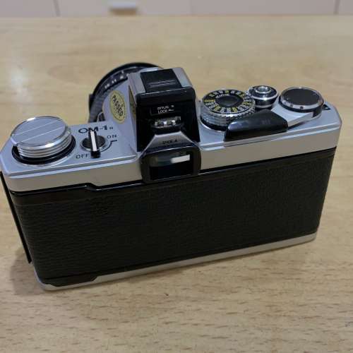 超新OLYMPUS OM-1N 連原廠50mm 1.4光圈鏡頭+Metz閃燈 各功能全正常