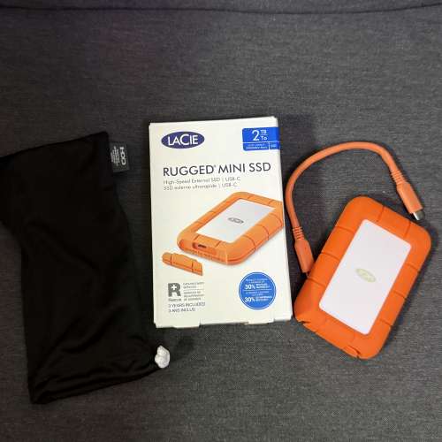 接近全新 LaCie Rugged Mini SSD 2TB