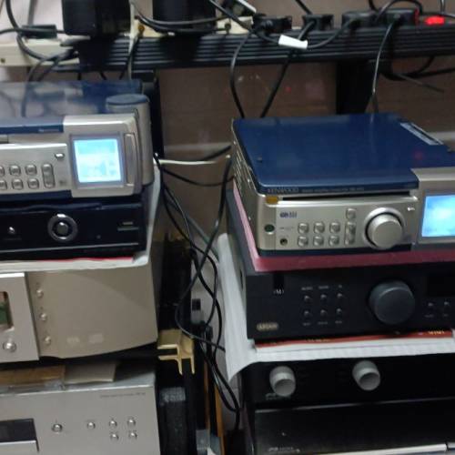 Kenwood RD-VH7主機頭，注意：CD出入正常，但有時讀有時吾讀碟，其它正常運作！售$280