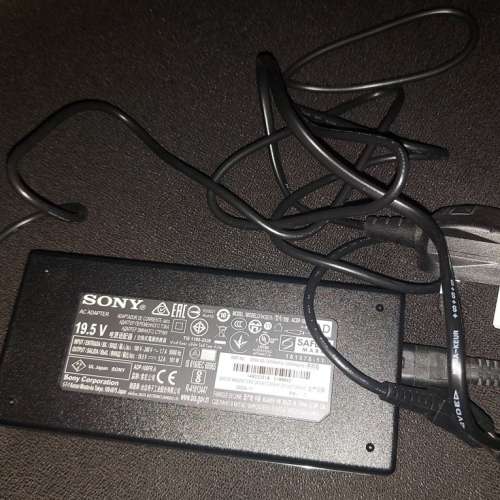 100% work, Sony 電視機19.5V 5.2A 電源供應器.