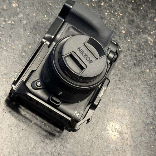 Nikon ZR 香港行貨連smallRig cage 有Mon 貼