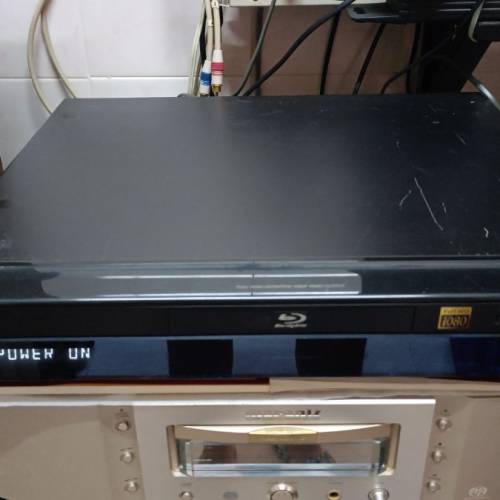 Sony BDP-S300藍光機，注意：有時LOAD到有時吾得，冇搖控，合零件及維修者售$100