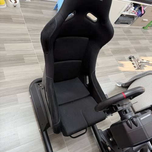 T598 賽車軚盤 賽車椅 電視 全套