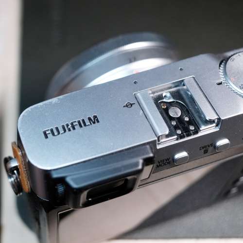 富士XE-3 XE3 連XF 27mm f2.8 一代。