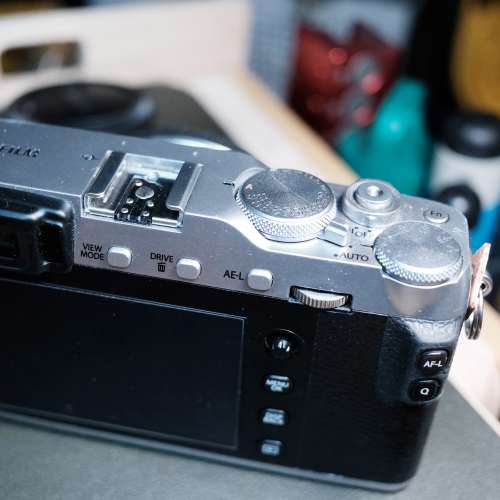 富士XE-3 XE3 連XF 27mm f2.8 一代。