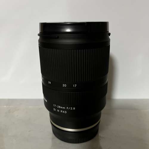 Tamron 17-28mm f2.8 E-mount 99%新