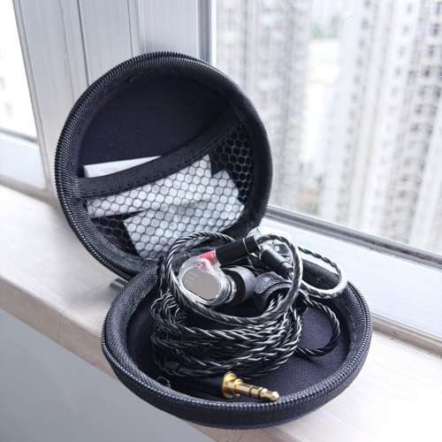 Acoustune RS Three 監聽耳機