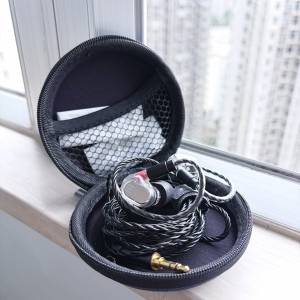 Acoustune RS Three 監聽耳機