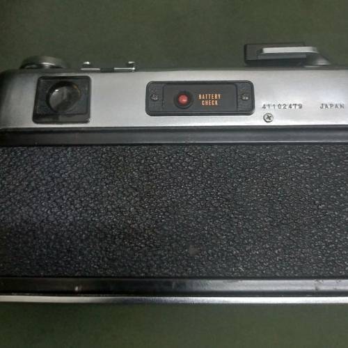 日本 Yashica  ELECTRO 35 (叠影/黃班)對焦 梗鏡菲林機  觀景器已抺,清昕 ,機身已...