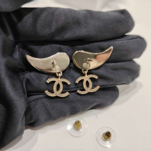 CHANEL CC水鑽仿珍珠耳環