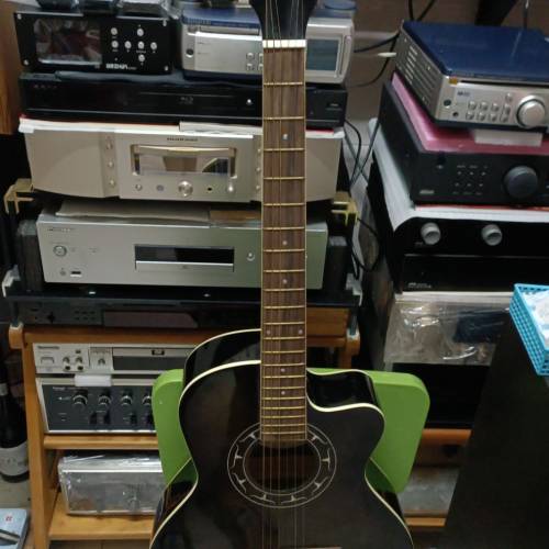 Niutou 牛頭牌結他，整體企理少花，注意冇袋跟，靚聲可試！售$450