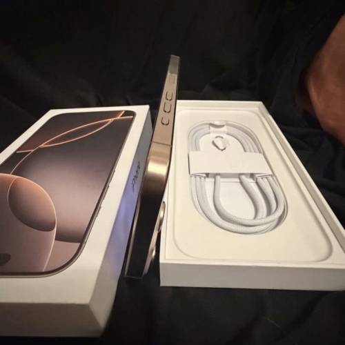 iPhone 16 Pro Max256gb