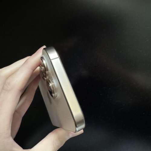 接近全新質素 電池100% iphone 16 pro 128gb 沙漠金色行貨 冇花冇凹任check機身 全...