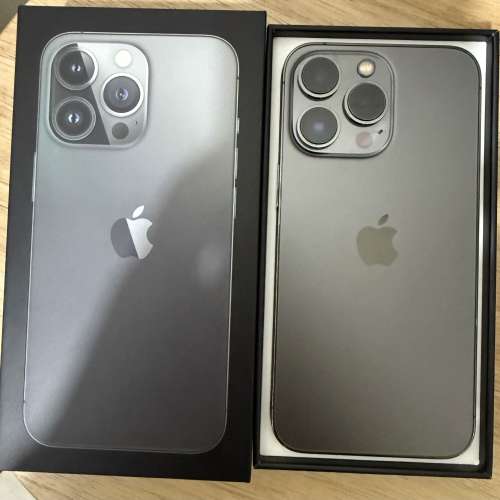 iPhone 13pro max 256gb,battery 98港行雙卡,電池健康度98，所有功能正常！全套齊！