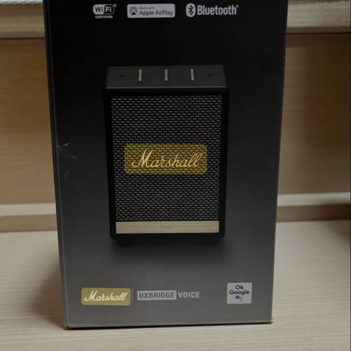 全新iPhone 16 pro金色 128GB 送尿袋同mon貼及Marshall喇叭