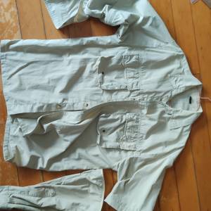 Columbia 米色長袖襯衫90%新