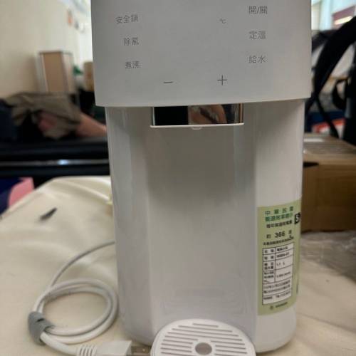 Nac nac調乳器 熱水器 40-90度恆溫 可多段調節定量 近全新 只有用來煮過熱水