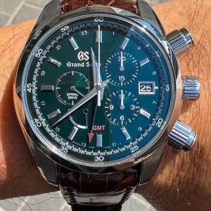 近全新 市場少有 實色綠面 限量400隻 GRAND SEIKO SBGC207 標誌性3支大炮設計 GMT ...