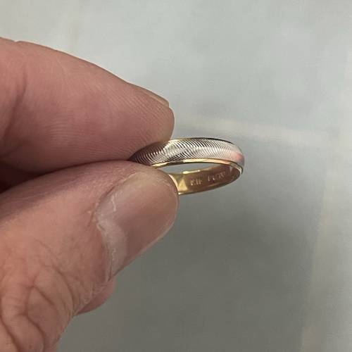 18K 750黃金+pt900鉑金 戒指 重約8分7厘 約13.5圈 $2888