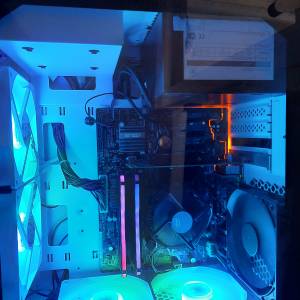 SilverStone PS15 M.Atx Tempered Glass &ndash; White, ASUS PRIME B250M-A