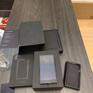 Sp3000黑鋼有盒有套