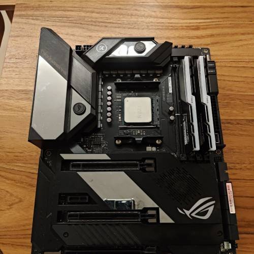 Ryzen 5 5600x+ rog crosshair vii +gskill tridentZ neo 3600mhz cl16