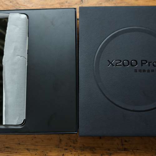 Vivo X200 pro 16+512gb 钛色 近全新 配件未用過 送多個機套