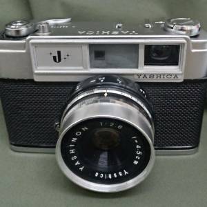 60s年代 Yashica-J  (連動)對焦 菲林相機 梗鏡45mm f2.8 /全金屬,全機械 工作正常 ...