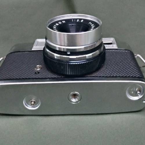 60s年代 Yashica-J  (連動)對焦 菲林相機 梗鏡45mm f2.8 /全金屬,全機械 工作正常 ...