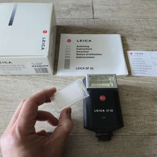 Leica SF20 Flash