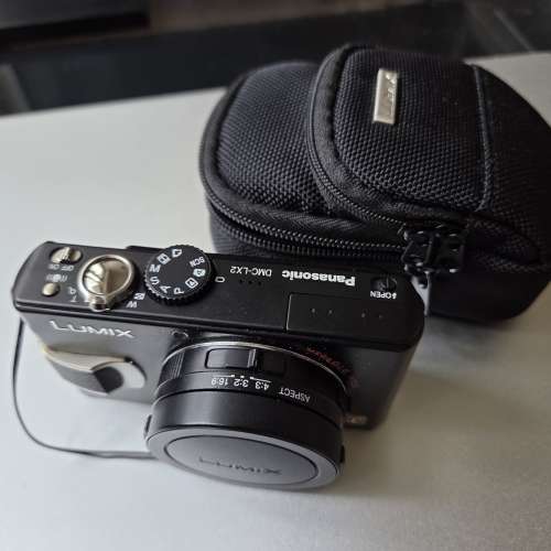 Panasonic Lumix DMC-LX2 $499