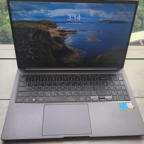 Samsung Galaxy Book 2 i5