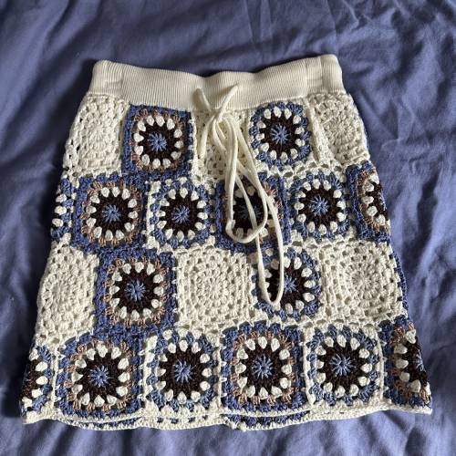 香港品牌 Initial 針織鉤針裙 花花裙