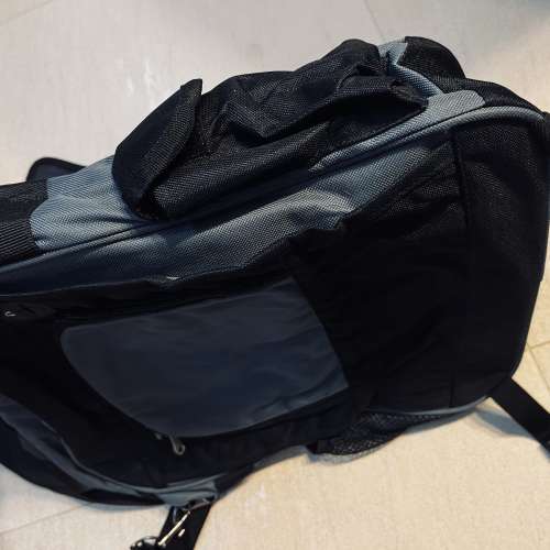 全新東芝電腦袋，防水設計，車孭袋