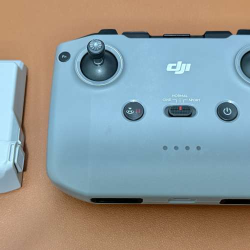 DJI MINI 3 電池及遙控